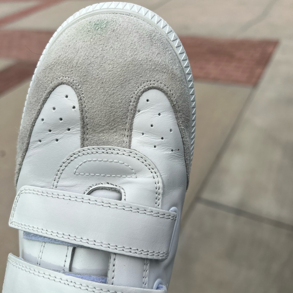 Isabel Marant sneakers with studs - Picture 3 of 4